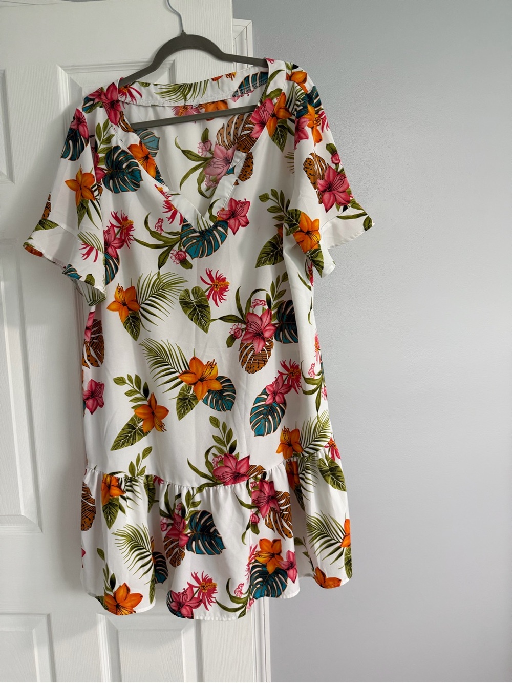 Tropical Floral V-Neck Mini Dress in White